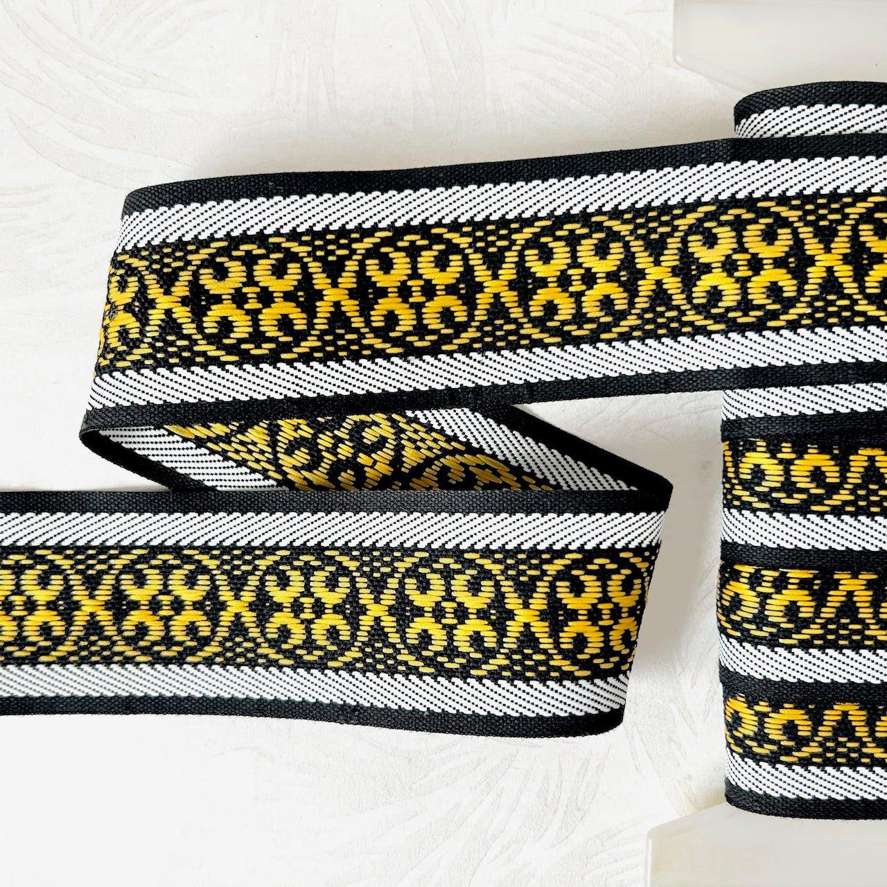 Geometric_Jacquard_Ribbon