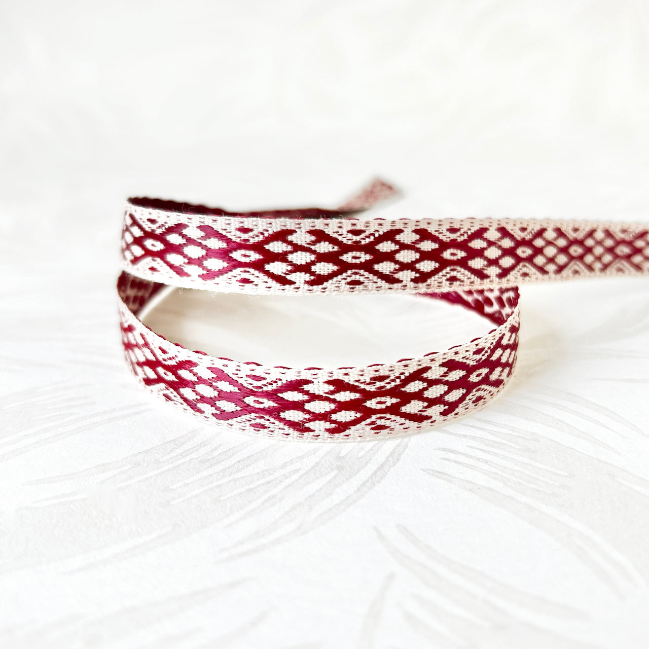 Geometric_Jacquard_Ribbon
