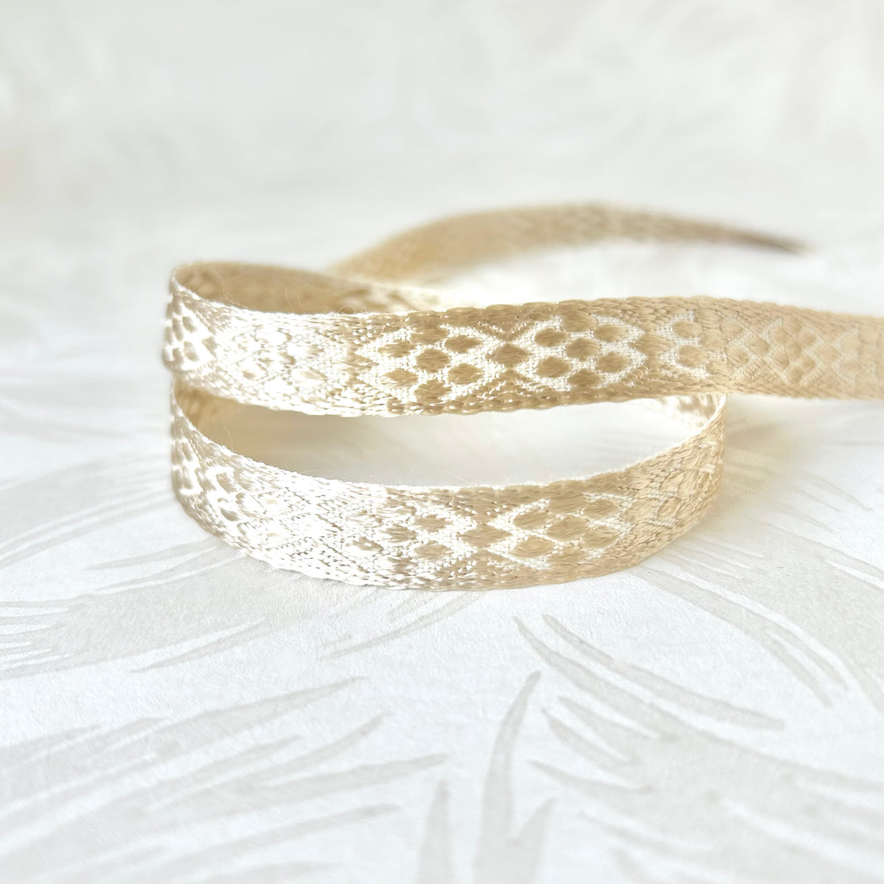 Geometric_Jacquard_Ribbon