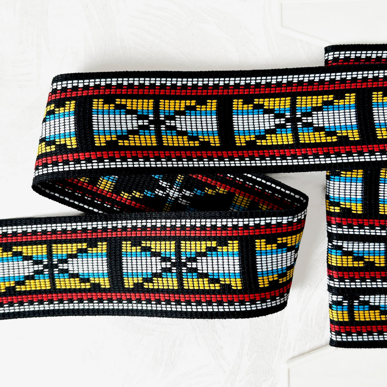 Geometric_Jacquard_Ribbon