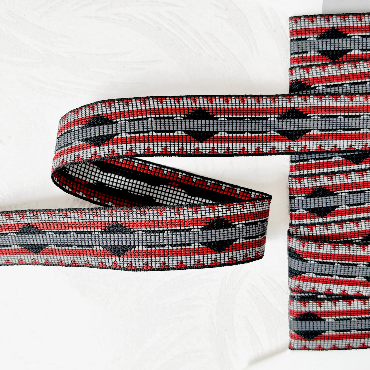 Geometric_Jacquard_Ribbon