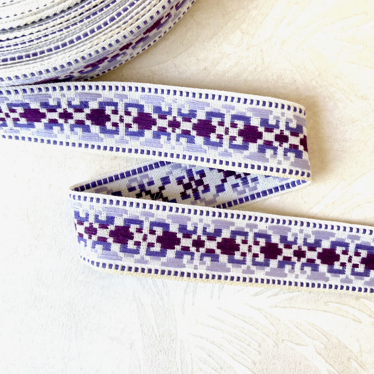 Geometric_Jacquard_Ribbon