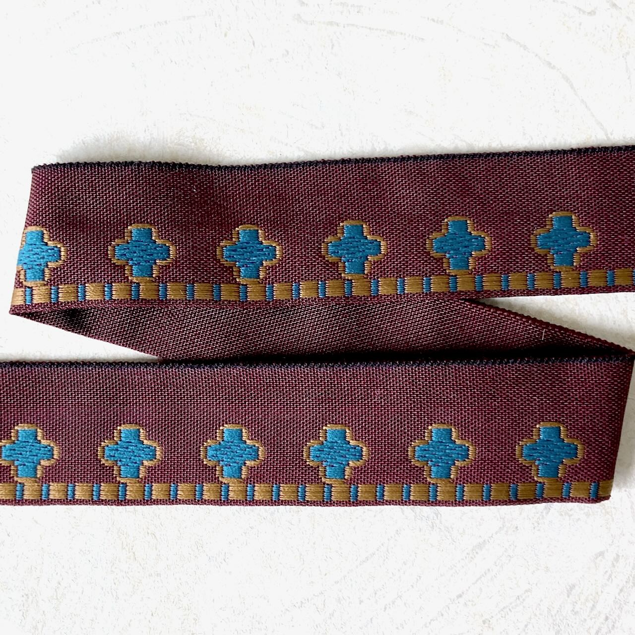 Geometric_Jacquard_Ribbon
