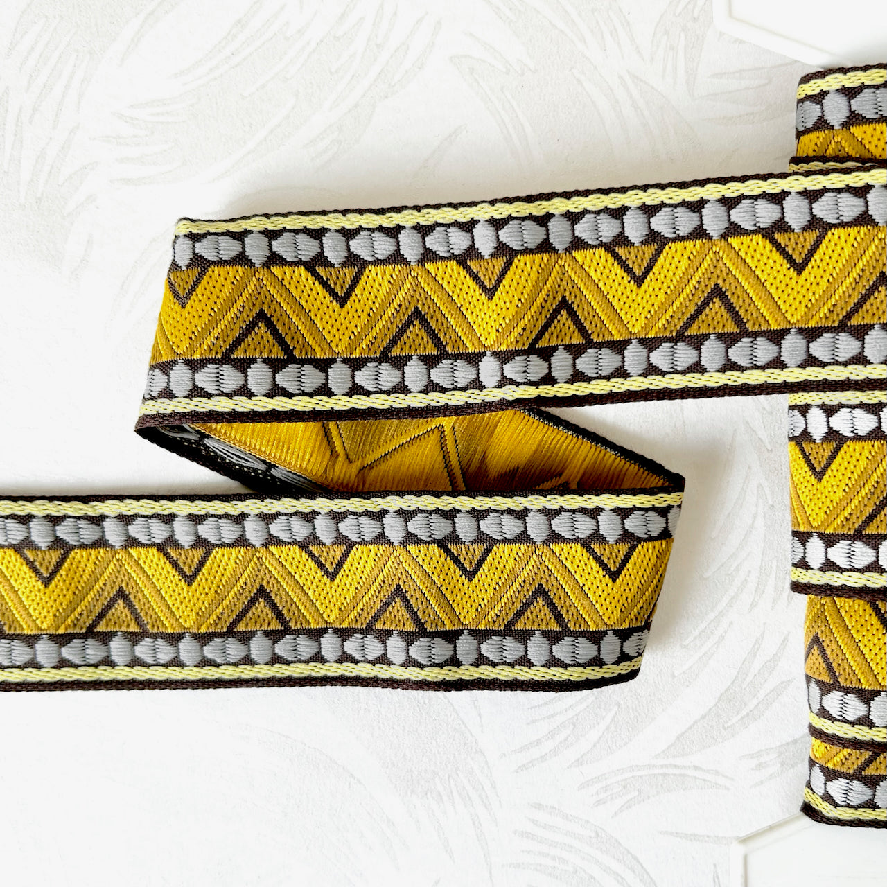 Geometric_Jacquard_Ribbon