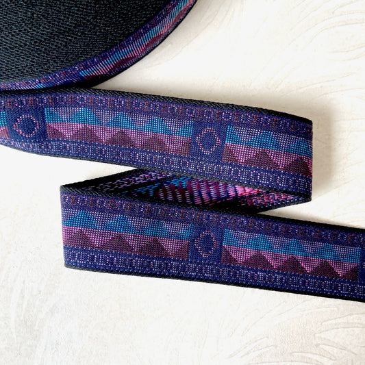 Geometric_Tapestry_Jacquard_Ribbon