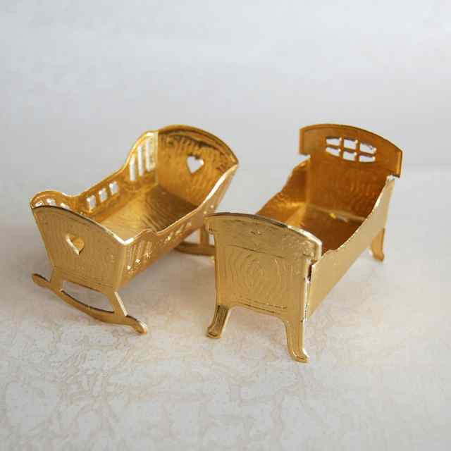 Gold_Dresden_Cradle