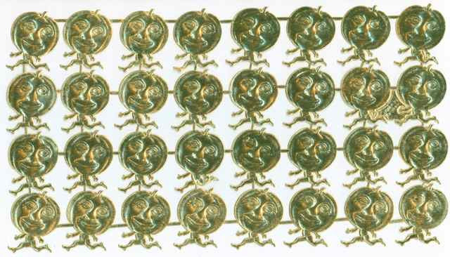 Gold_Dresden_Pumpkin_Man