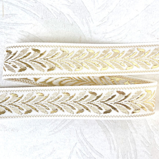 Gold_Metallic_Leaf_Jacquard_Ribbon