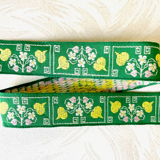 Floral_Jacquard_Ribbon