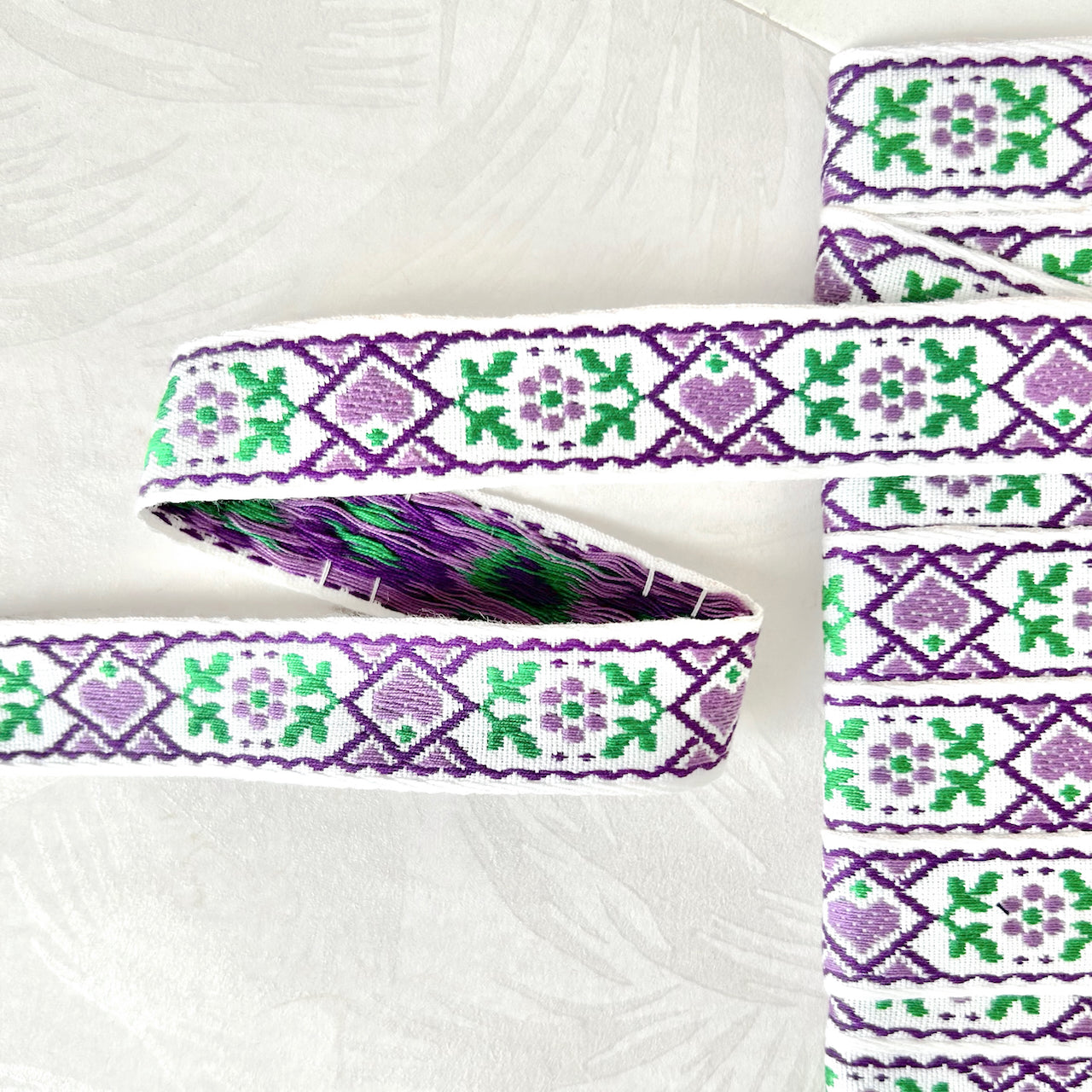 Heart_Flower_Jacquard_Ribbon