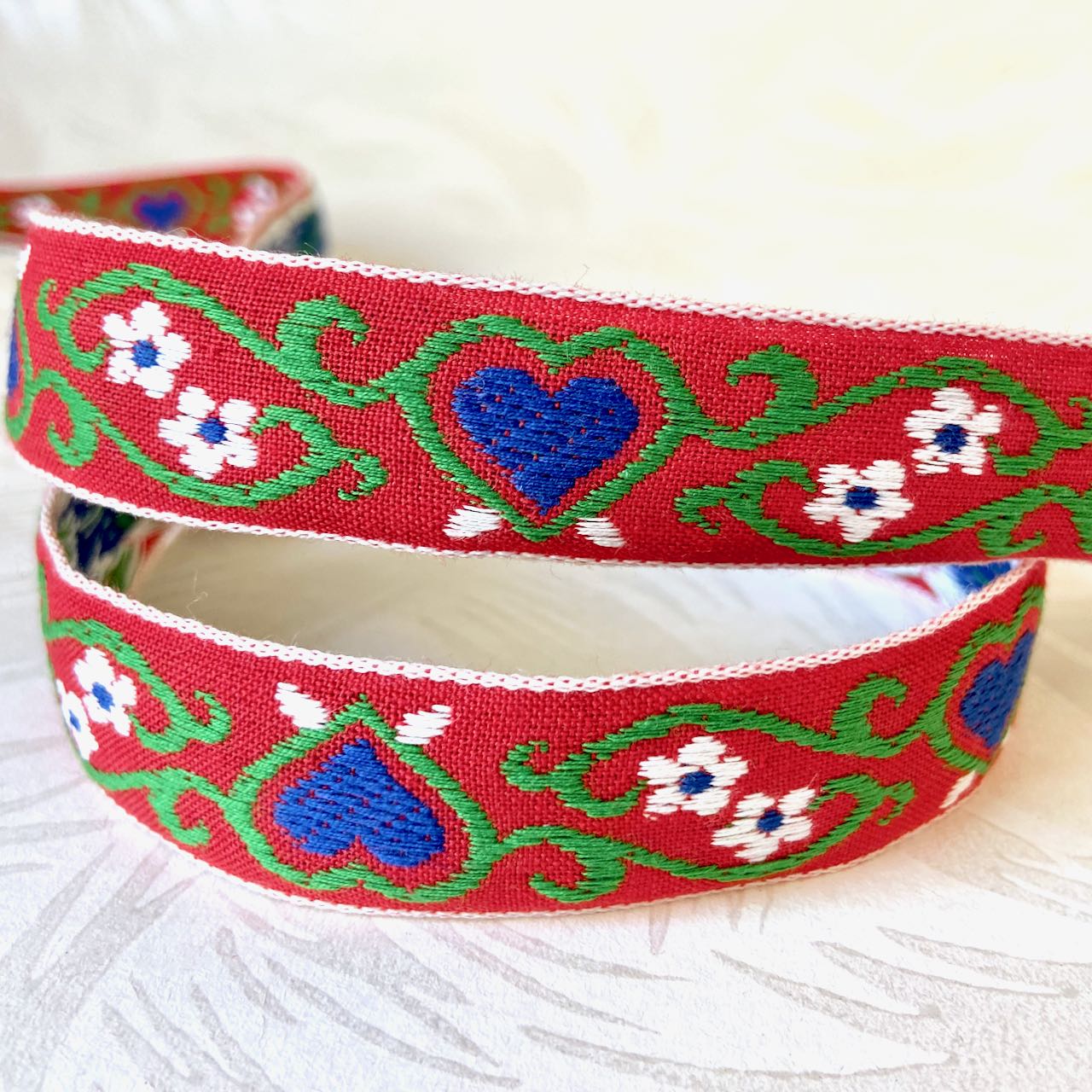Heart_Flower_Jacquard_Ribbon