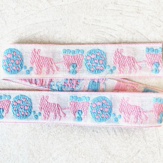 Horse_Buggy_Jacquard_Ribbon
