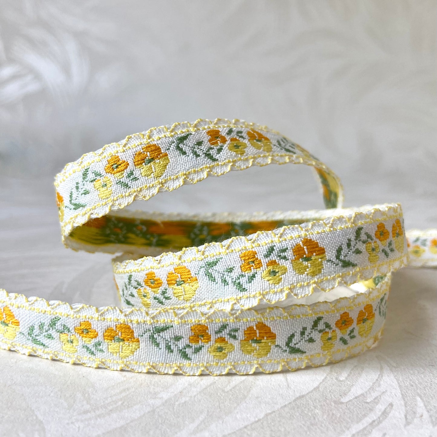 Floral Vine Jacquard - Vintage - Multiple Colorways