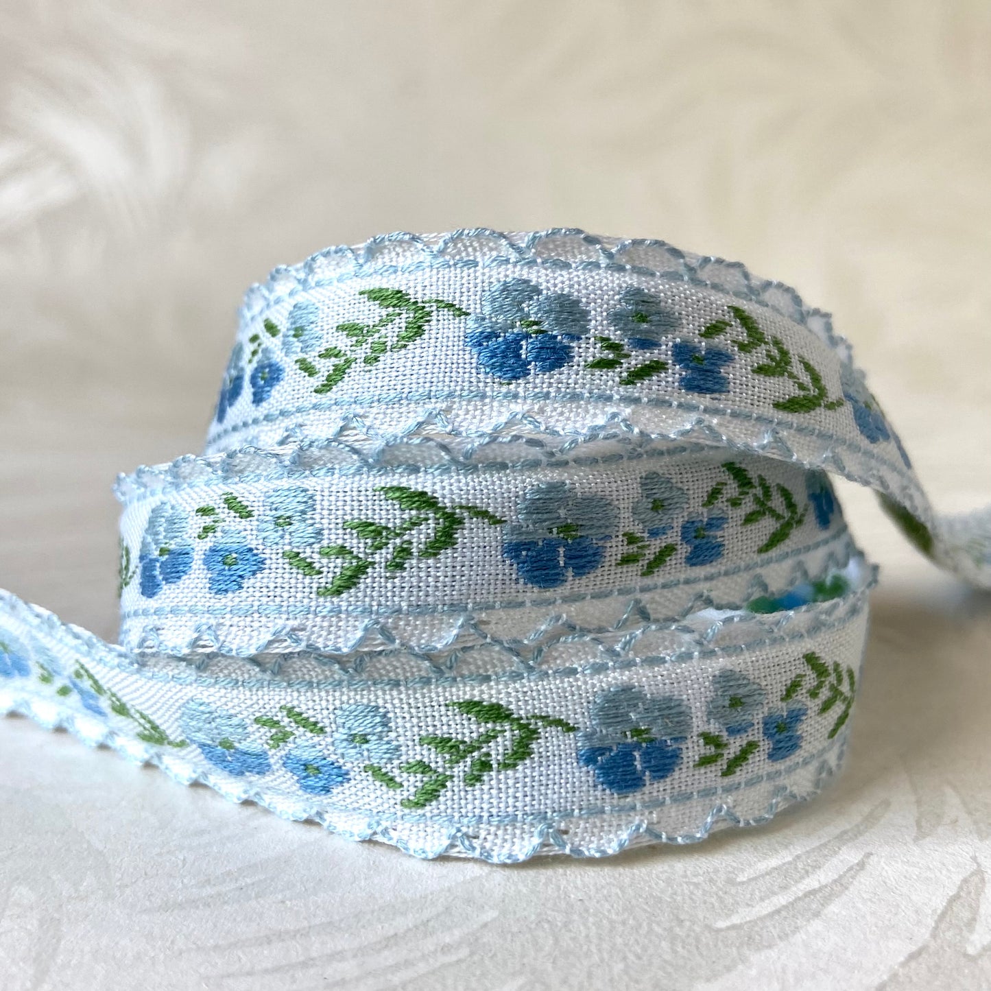 Floral Vine Jacquard - Vintage - Multiple Colorways