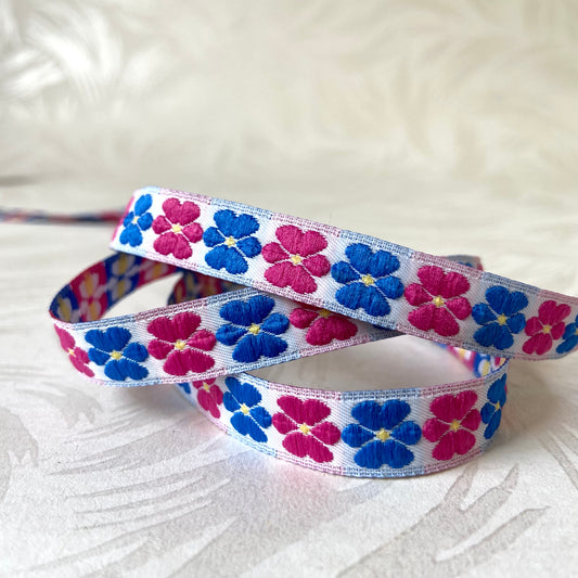 Narrow Repeated Flowers Jacquard - Vintage - Multiple Colorways