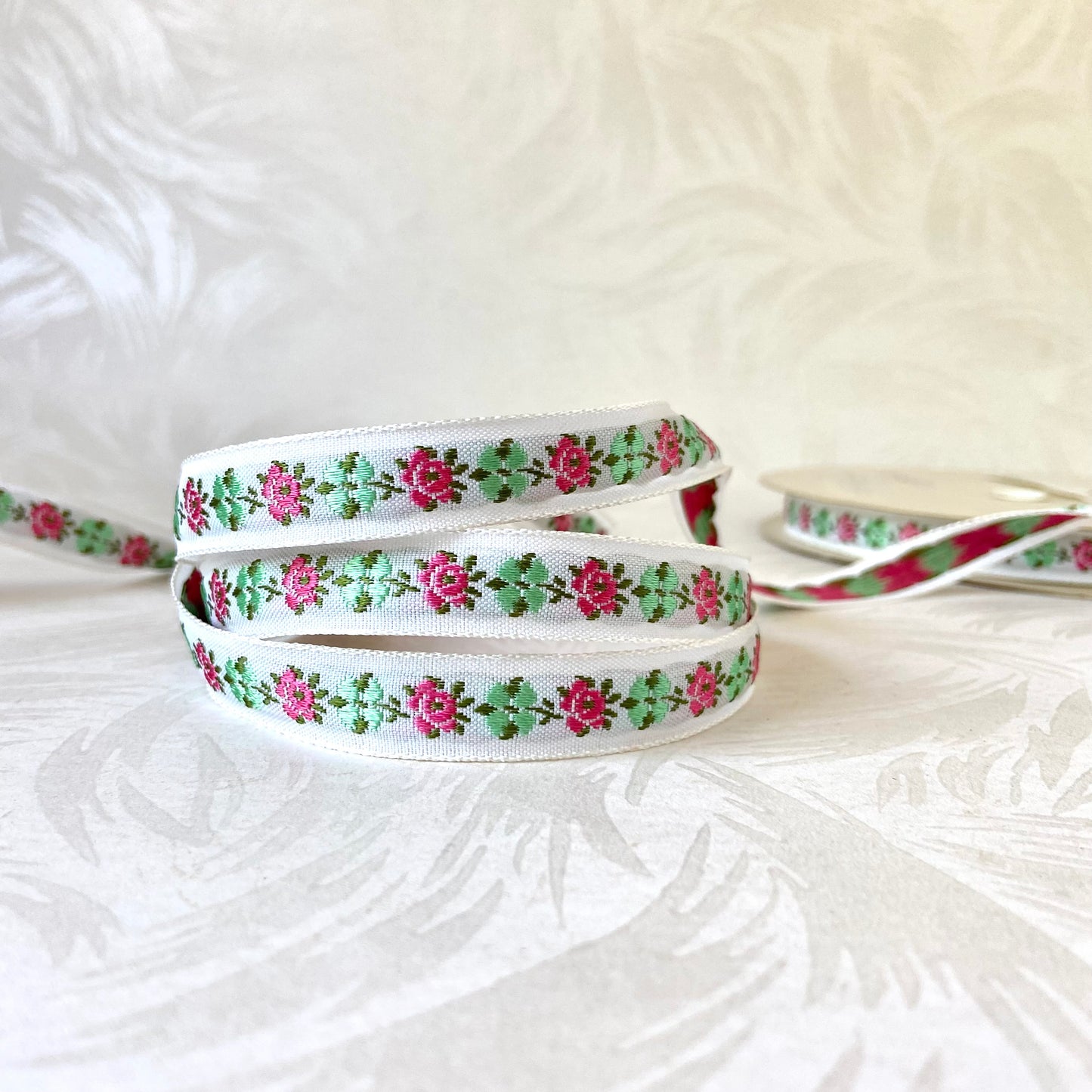 Narrow Alternating Flowers Jacquard Ribbon - Vintage - Multiple Colorways