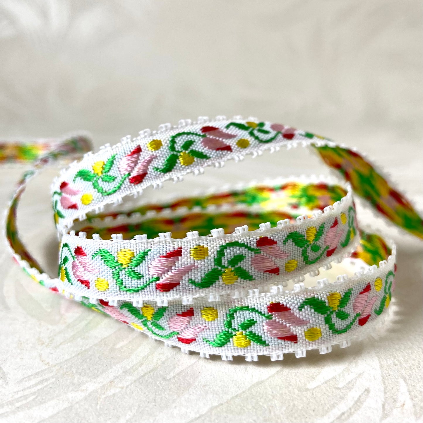 Narrow Tulip Jacquard With Picot Edges - Multiple Colorways