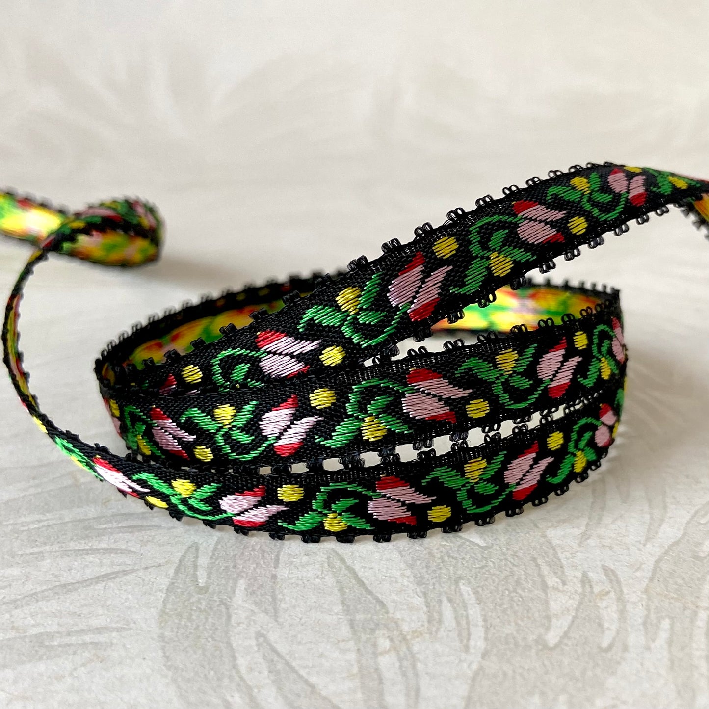 Narrow Tulip Jacquard With Picot Edges - Multiple Colorways
