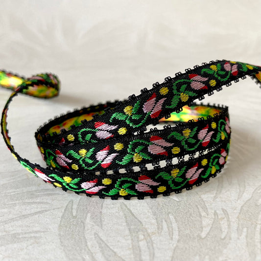 Narrow Tulip Jacquard With Picot Edges - Multiple Colorways