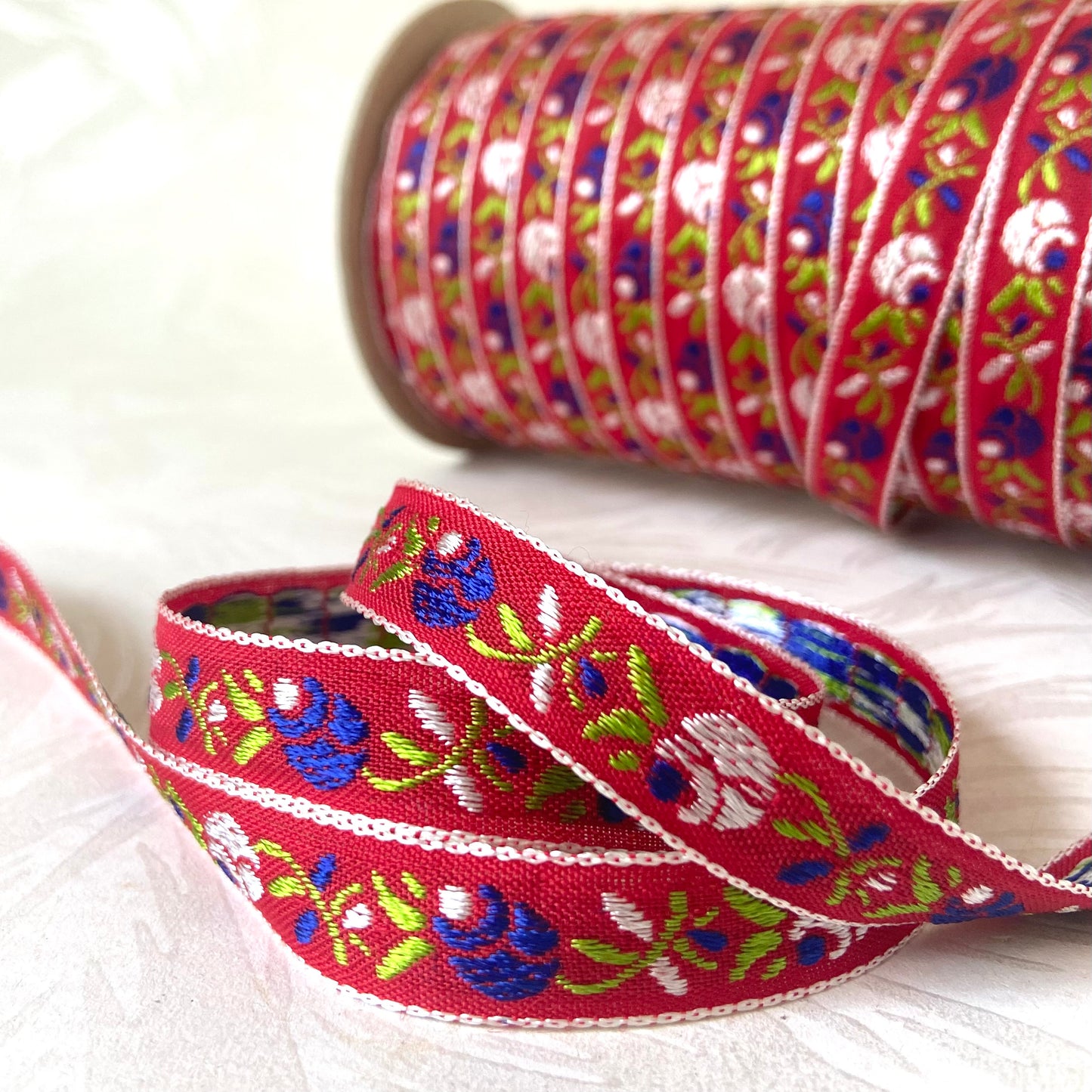 Narrow Rolled Rosebud Jacquard - Multiple Colorways