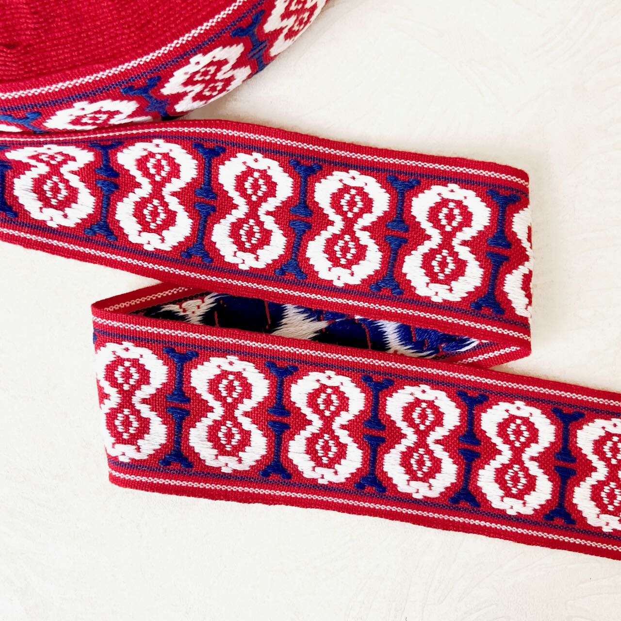 Infinity_Jacquard_Ribbon