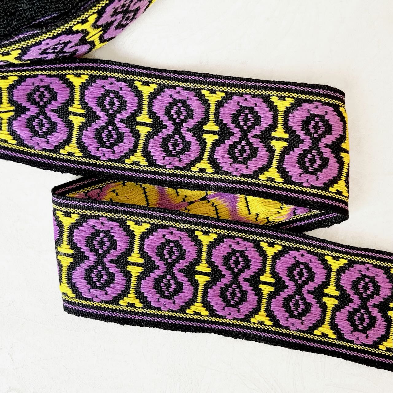 Infinity_Jacquard_Ribbon