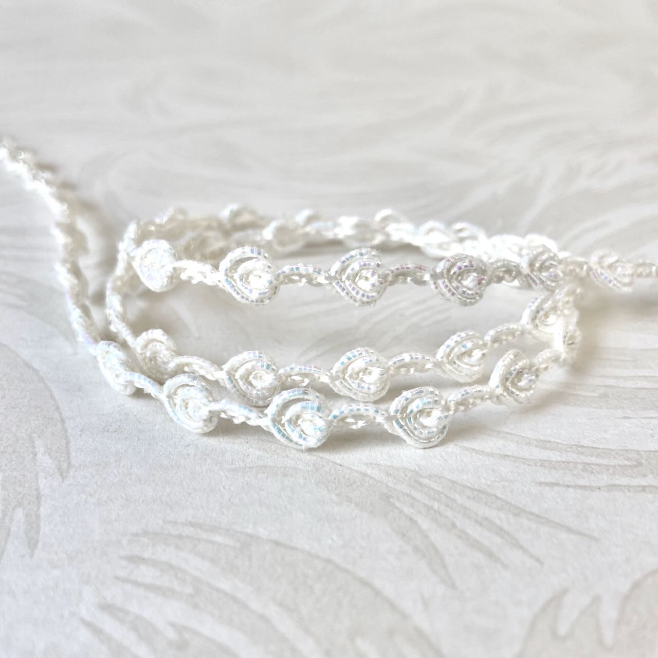 Iridescent_Rosebud_Rococo_Trim