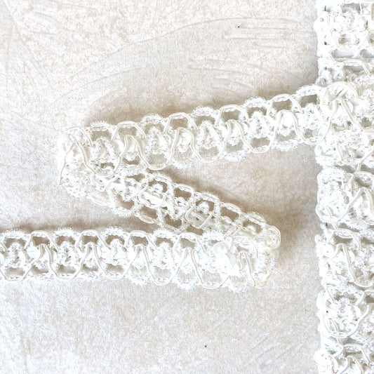 Iridescent_White_Sequin_Trim