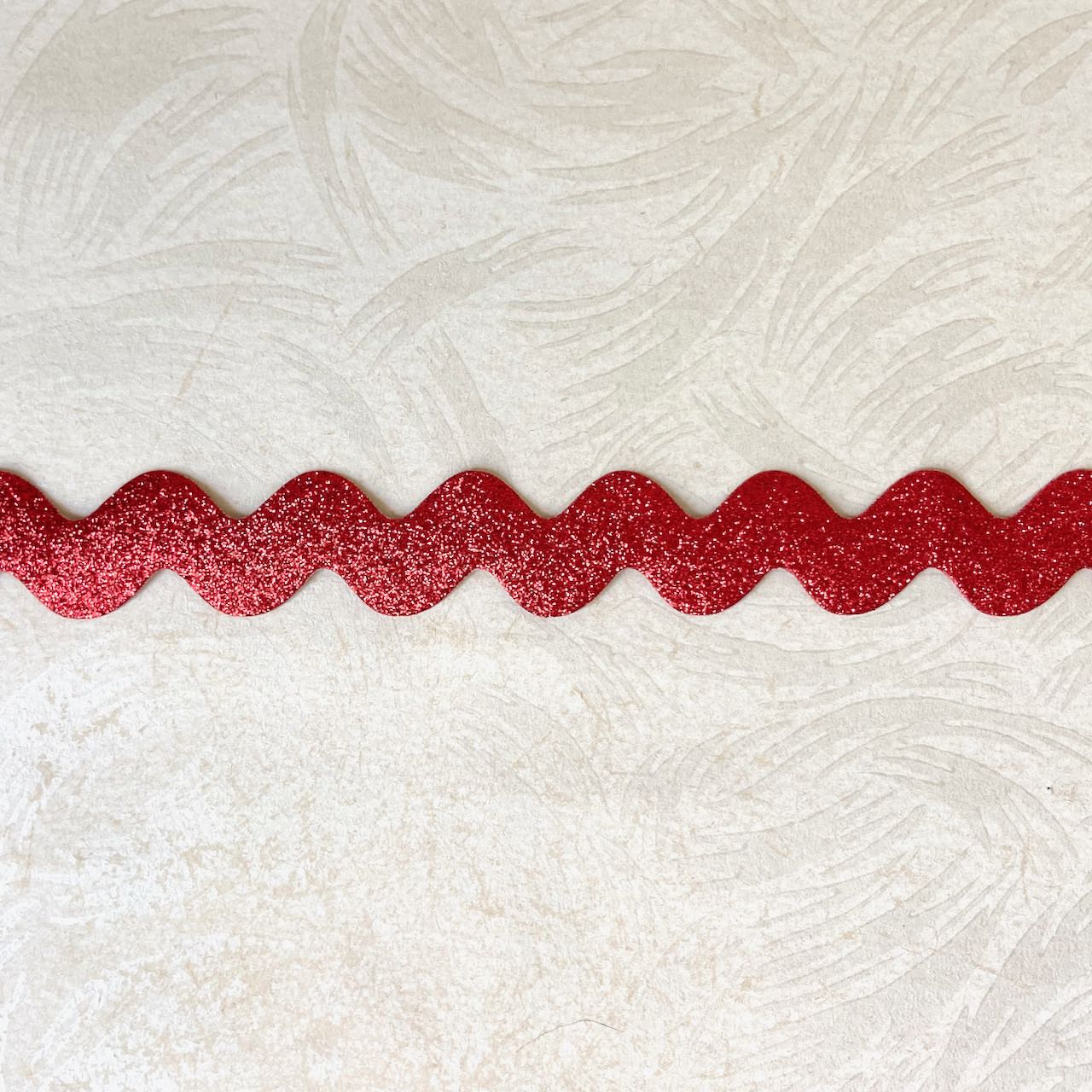 Iron_on_Ric_Rac_Red