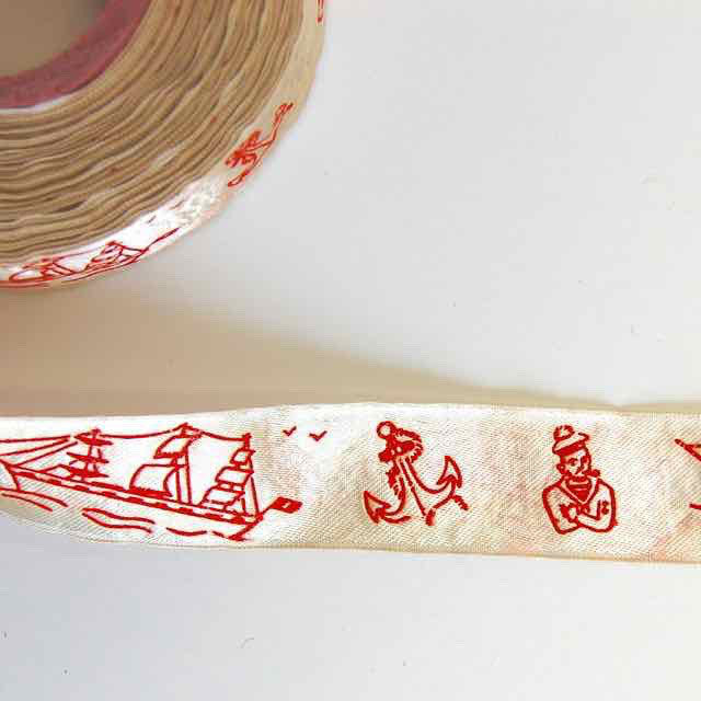 Cream-Red-Shipyard-Vintage-Satin-Ribbon