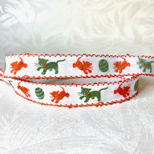 Kitty_Ball_Jacquard_Ribbon