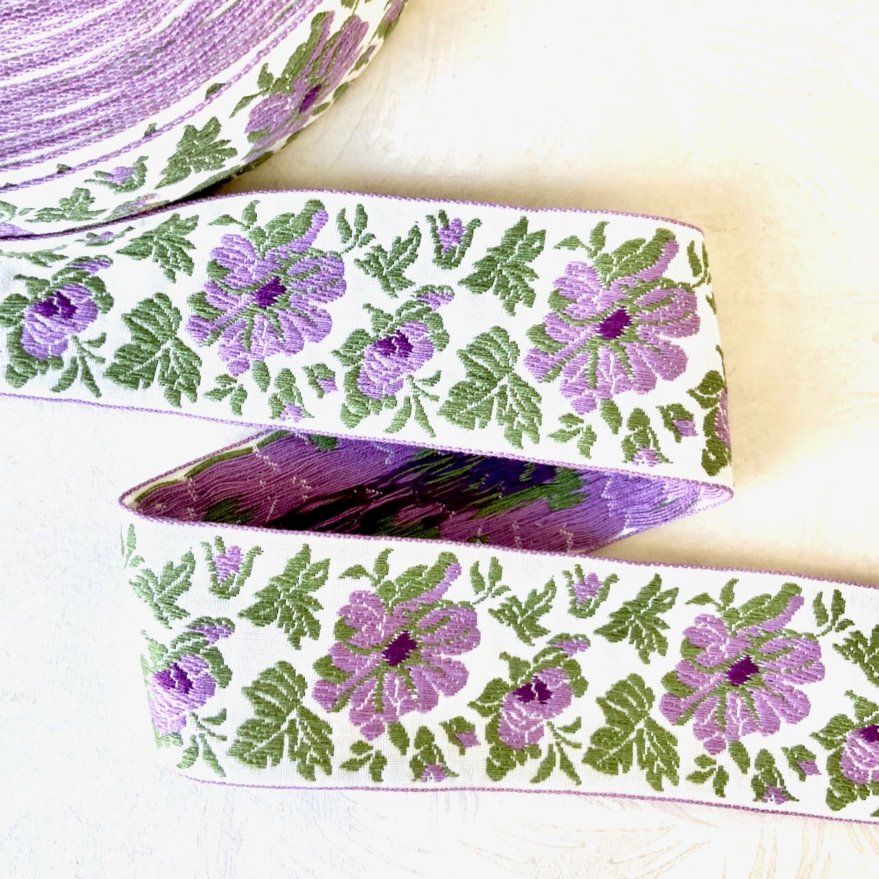 Large_Floral_Jacquard_Ribbon