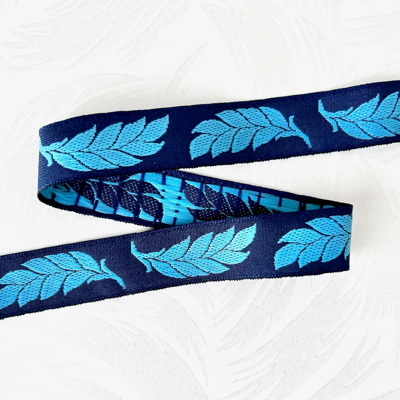 Leaf_Jacquard_Ribbon