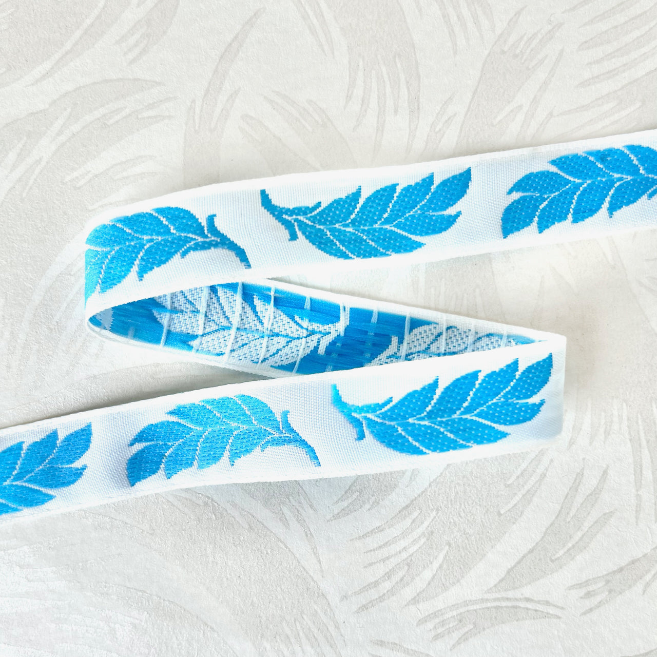 Leaf_Jacquard_Ribbon