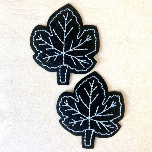 Maple_Leaf_Patch_Black