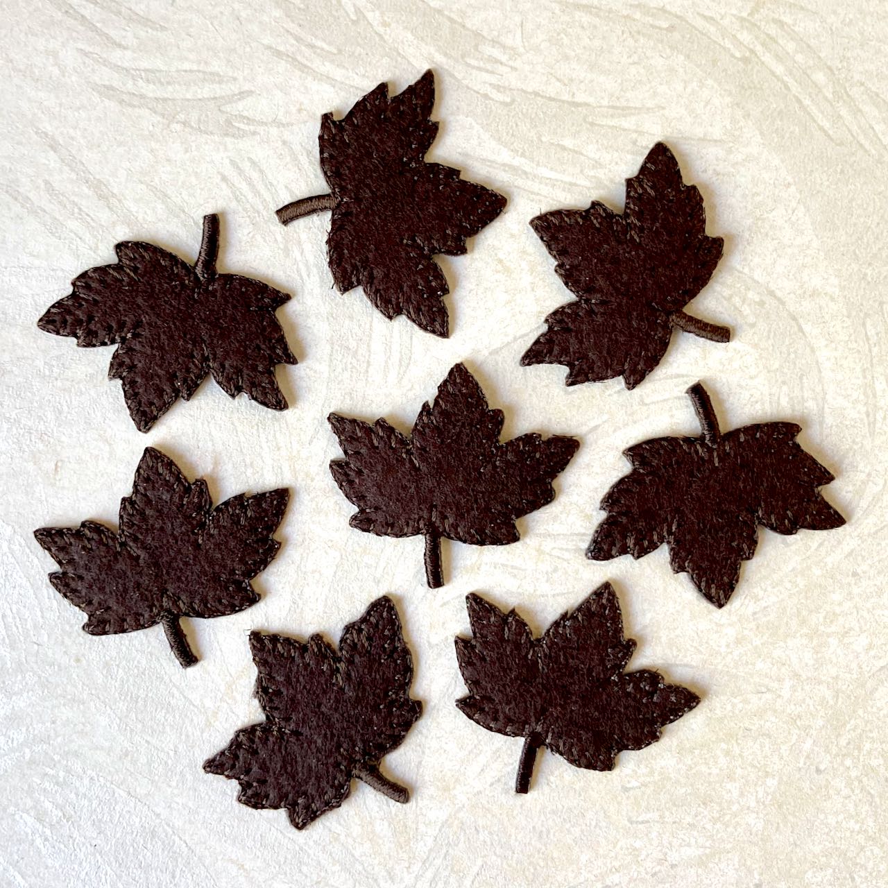 Maple_Leaf_Patch_Dark_Brown
