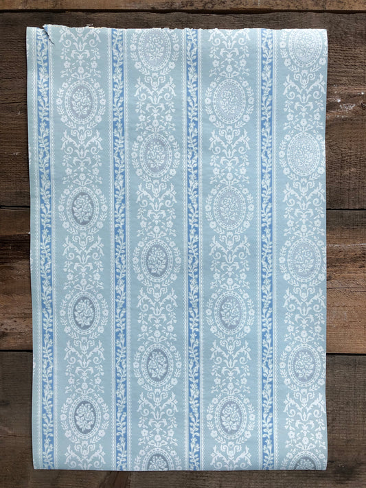 Vintage Wallpaper - Marie Antoinette