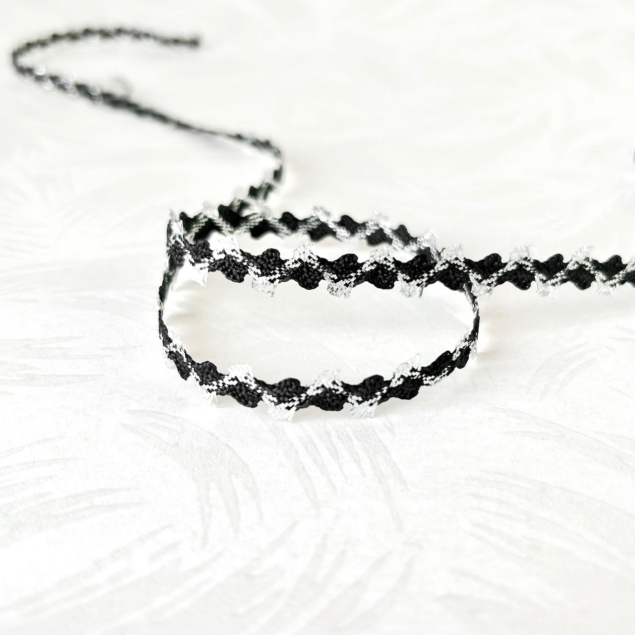 Metallic_Braid