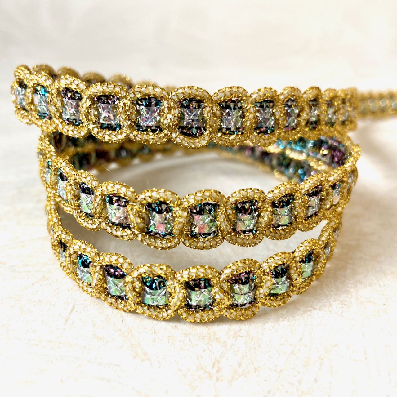 Metallic_Braid_Gold_Iridescent