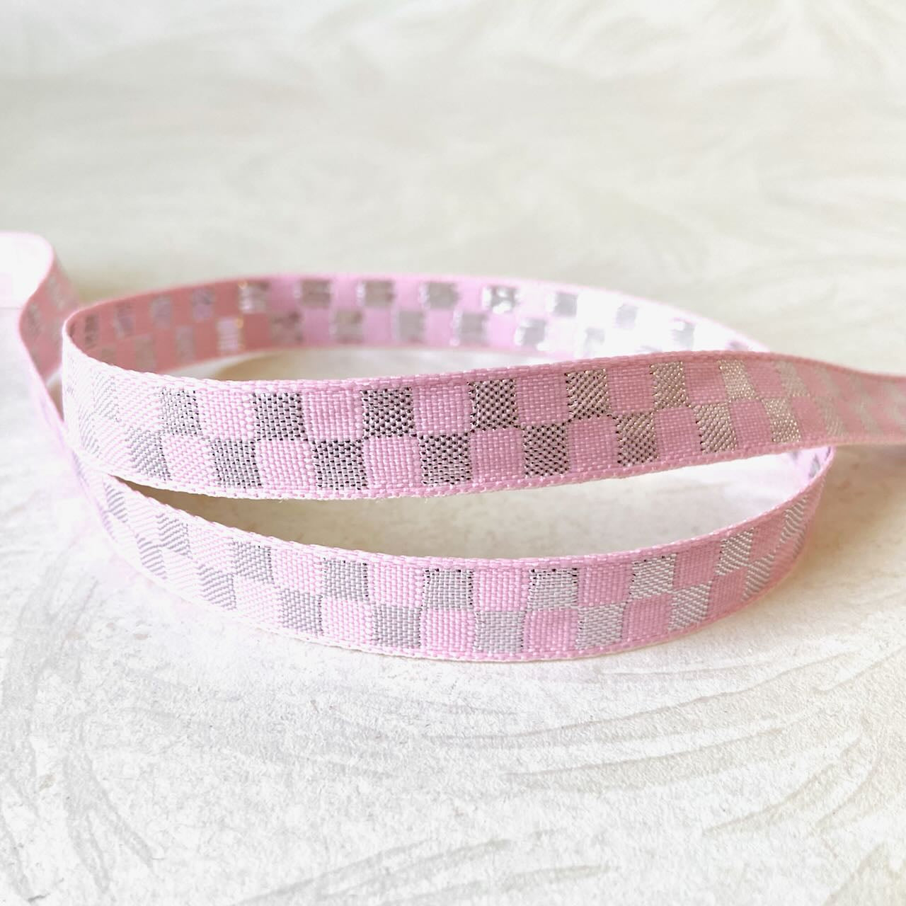 Metallic_Checkered_Jacquard_Ribbon
