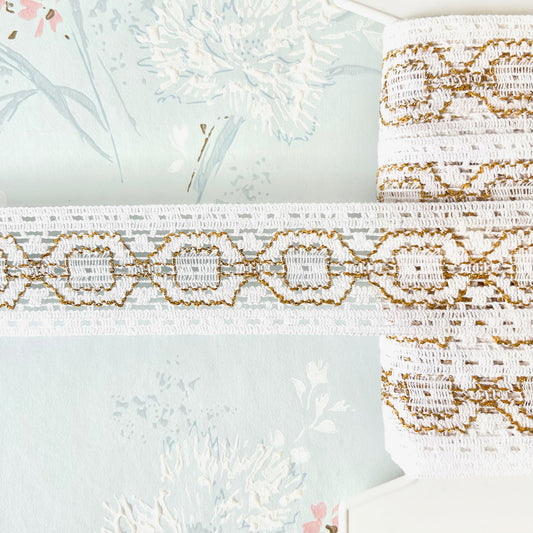 Metallic_Circle_Flat_Lace