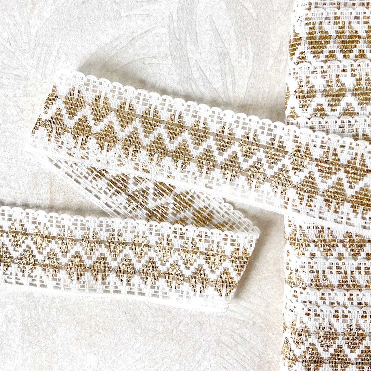 Metallic_Diamond_Flat_Lace