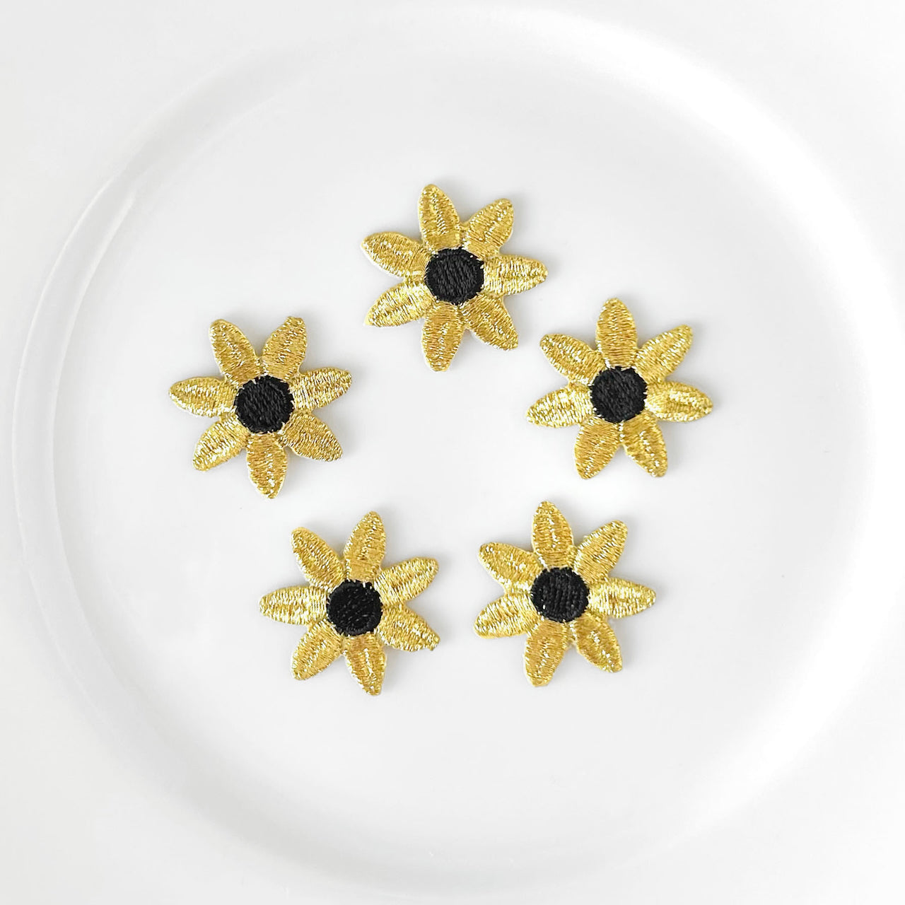 Metallic_Flower_Applique