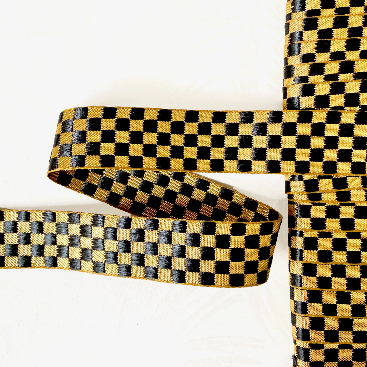Metallic_Gold_Checkered_Jacquard_Ribbon