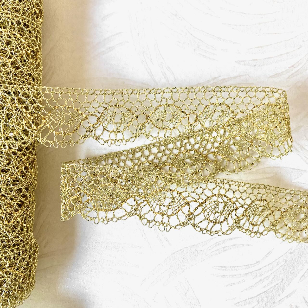    Metallic_Gold_Lace