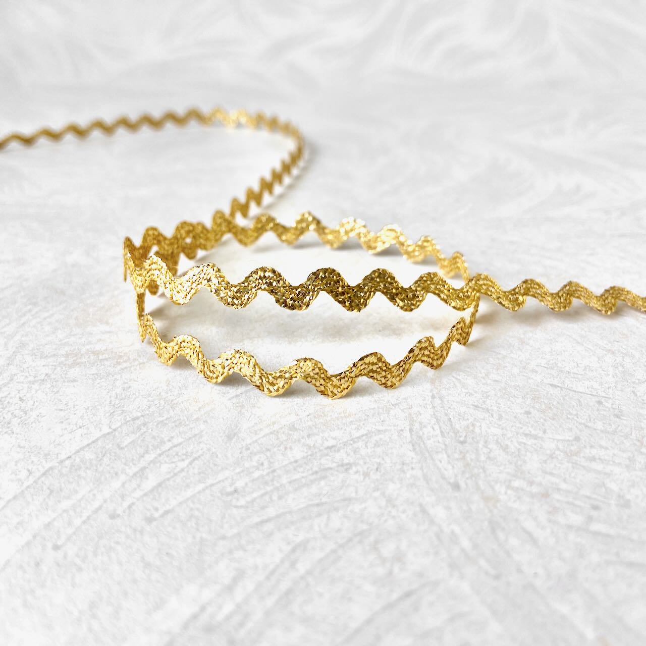 Metallic_Gold_Rick_Rack