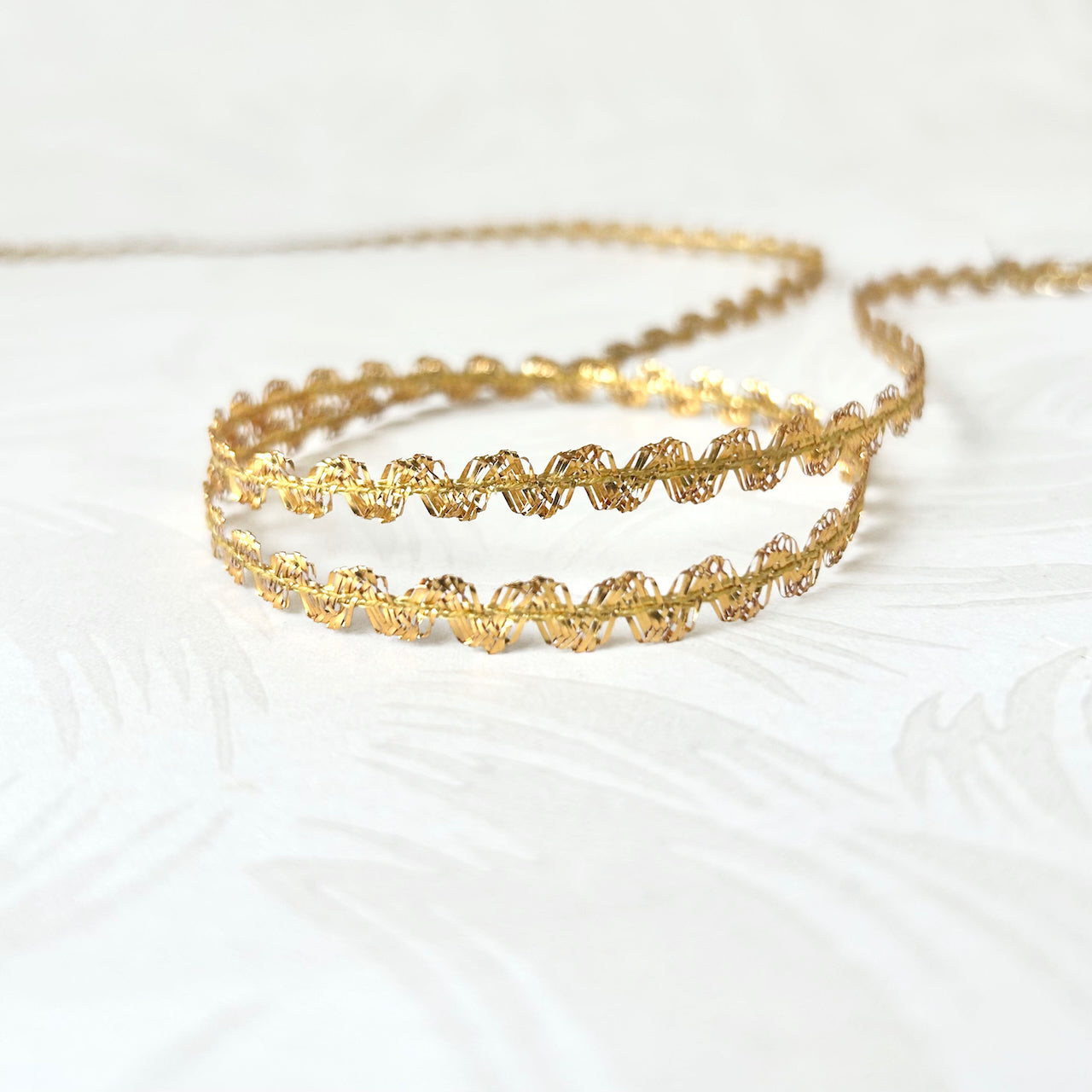 Metallic_Gold_Zig_Zag_Braid