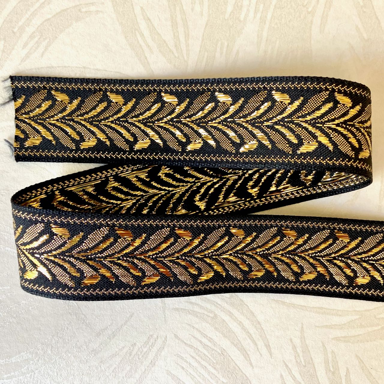 Metallic_Leaf_Jacquard_Ribbon_Gold