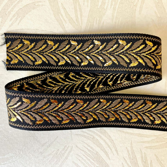 Metallic_Leaf_Jacquard_Ribbon_Gold
