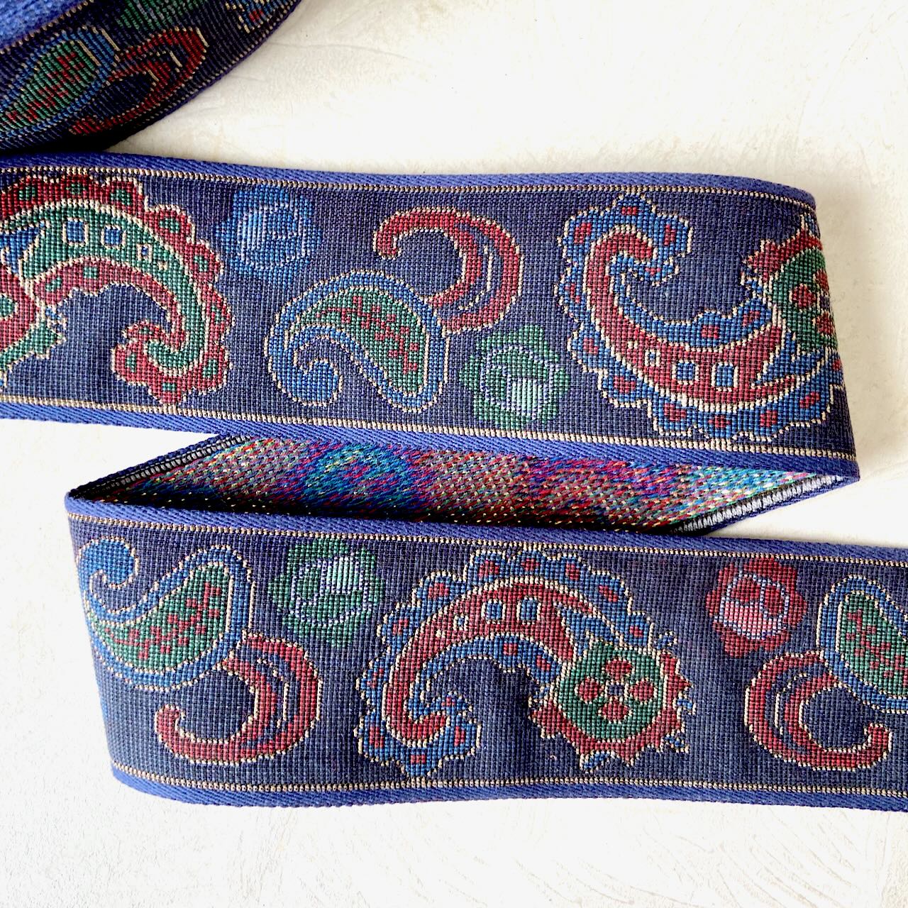 Metallic_Paisley_Tapestry_Jacquard_Ribbon
